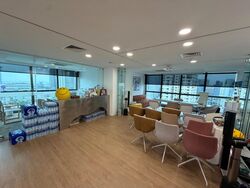 High Street Centre (D6), Office #612644471